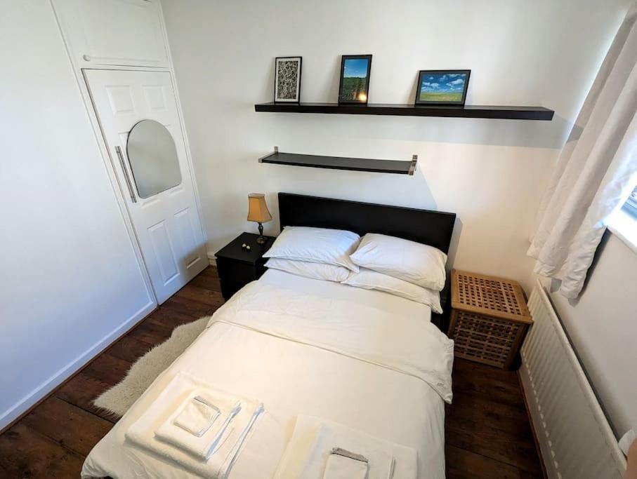 Charming 2-Bed Garden Flat Leilighet London Eksteriør bilde