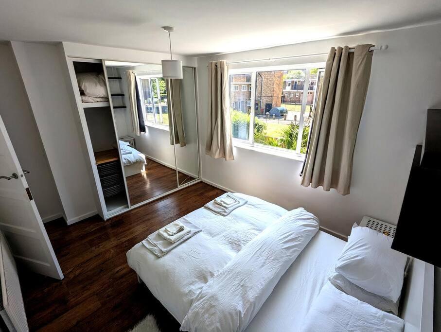 Charming 2-Bed Garden Flat Leilighet London Eksteriør bilde