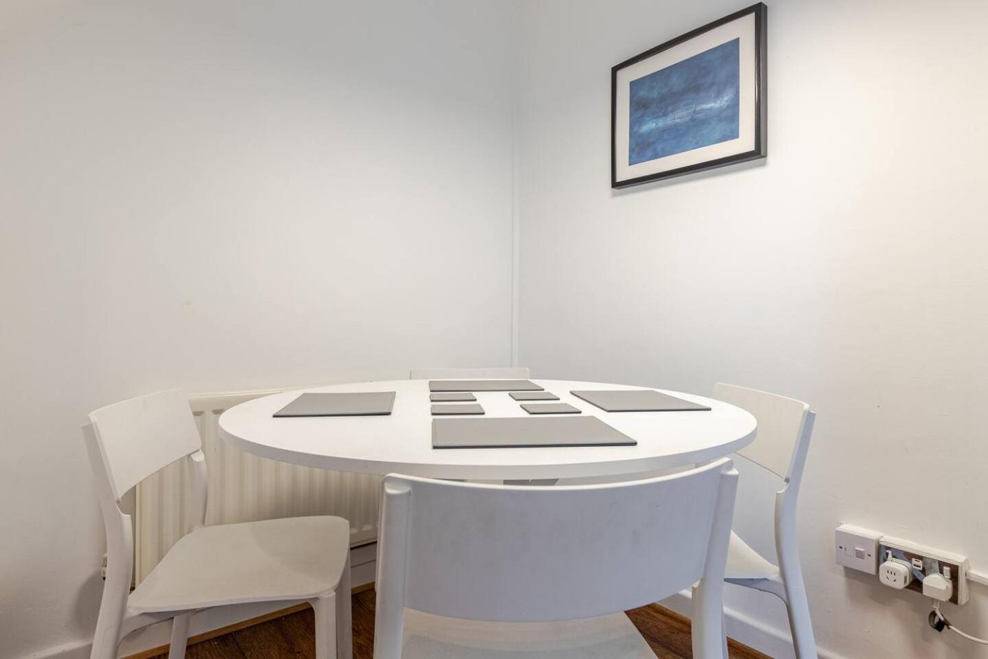 Charming 2-Bed Garden Flat Leilighet London Eksteriør bilde