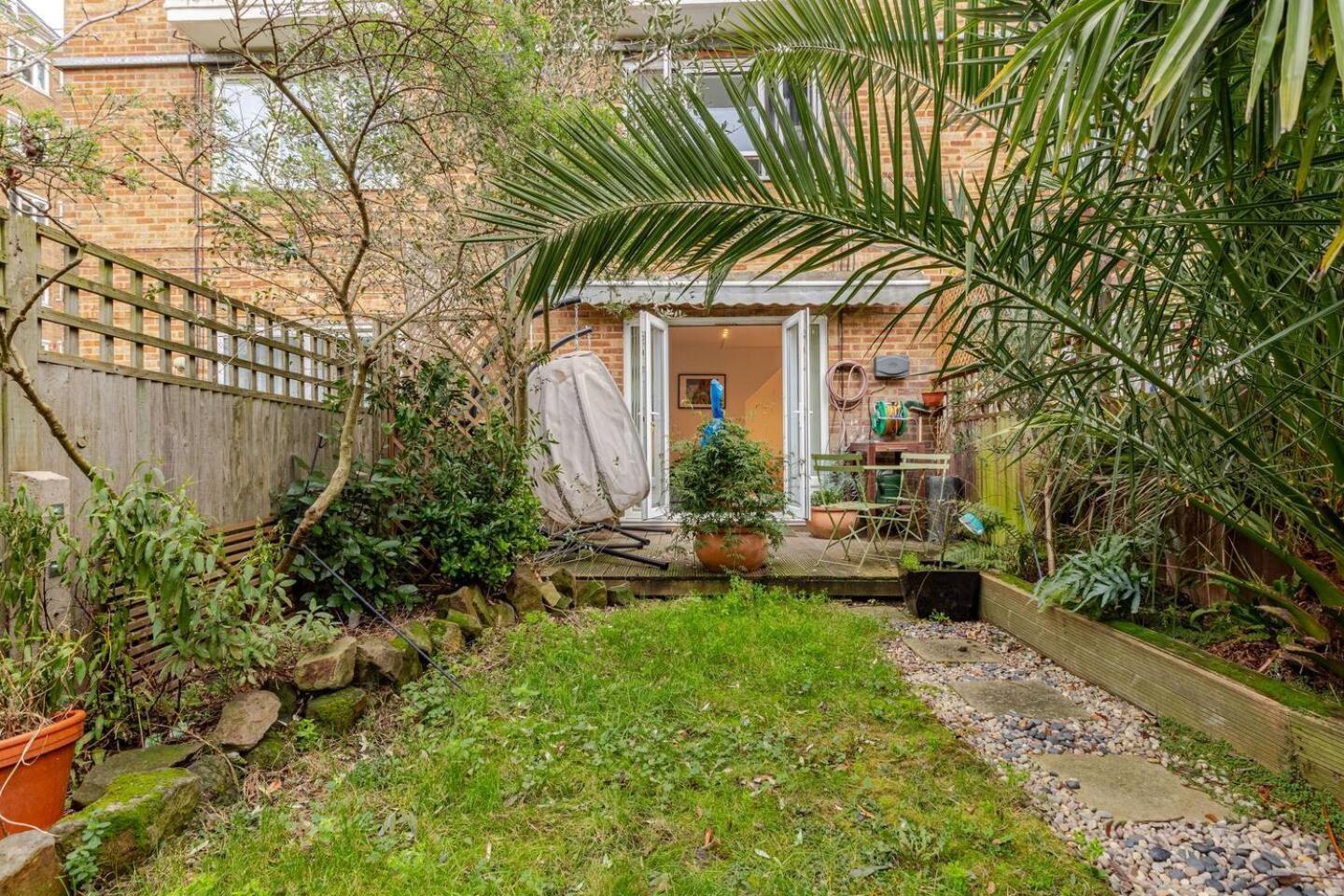 Charming 2-Bed Garden Flat Leilighet London Eksteriør bilde
