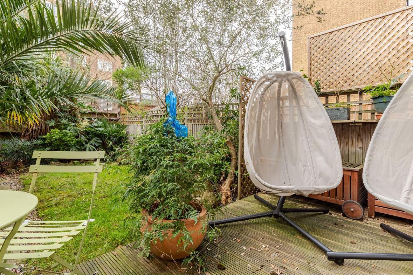 Charming 2-Bed Garden Flat Leilighet London Eksteriør bilde