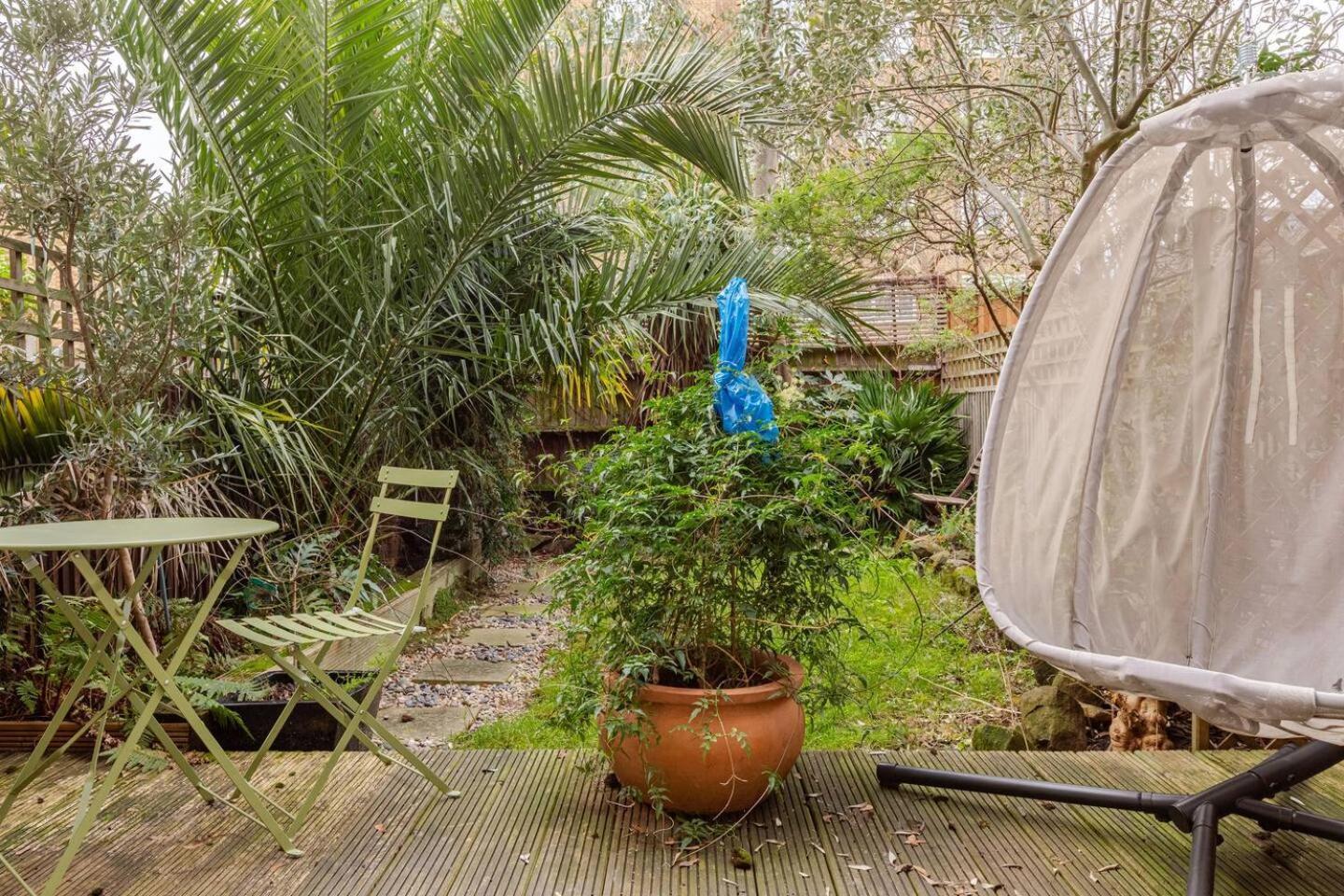 Charming 2-Bed Garden Flat Leilighet London Eksteriør bilde